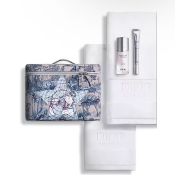 Dior Around The World Exclusive Skincare Set + Vanity Case + 2 Dior Face Towels - Picture 1 of 7